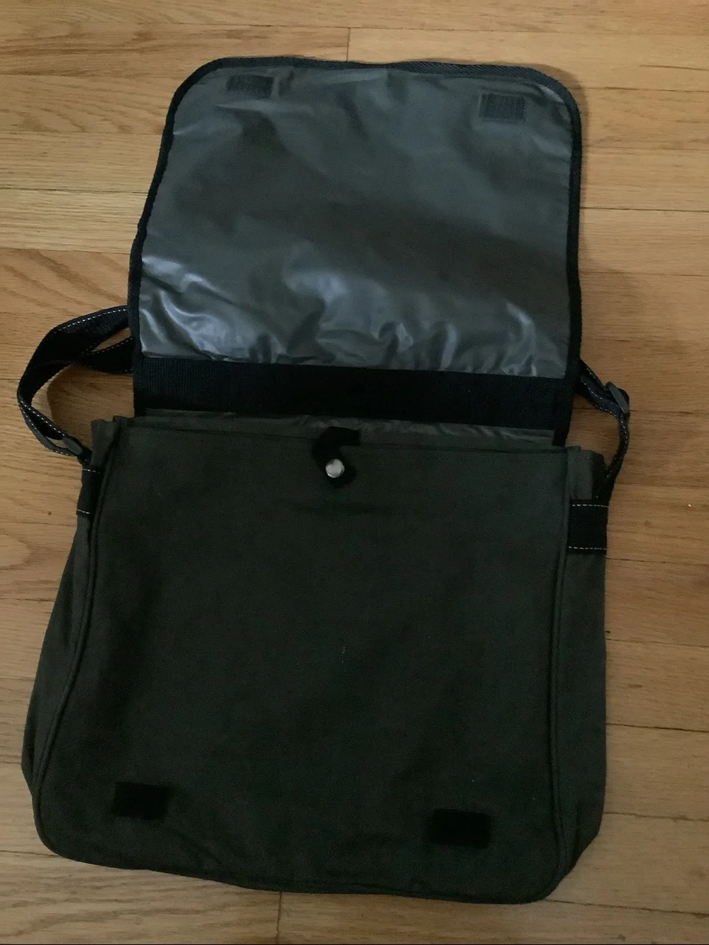 Olive Green Men's Messenger Bag with Shoulder Strap